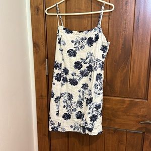 Short Lush Dress